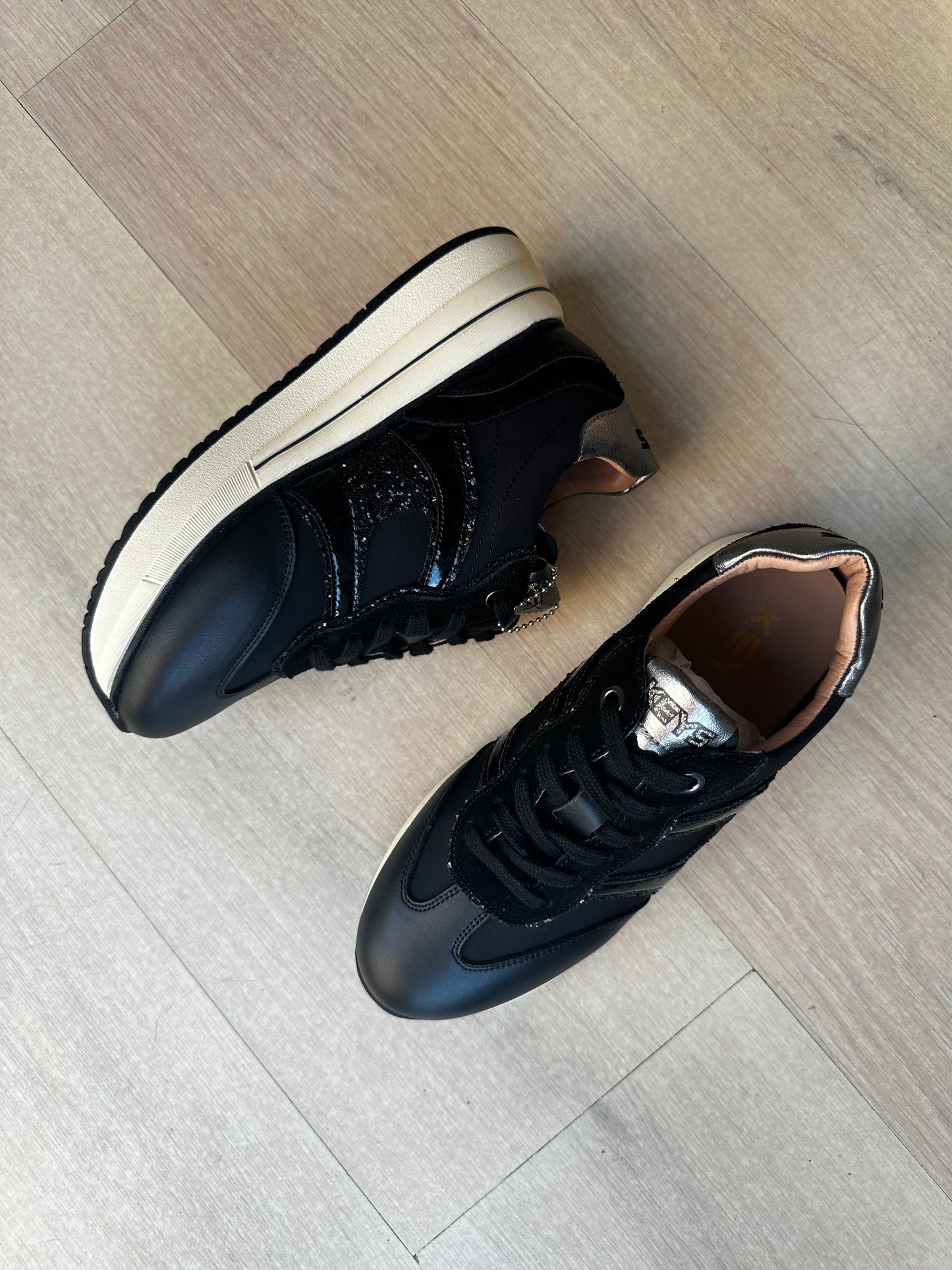 Sneakers Black Keys