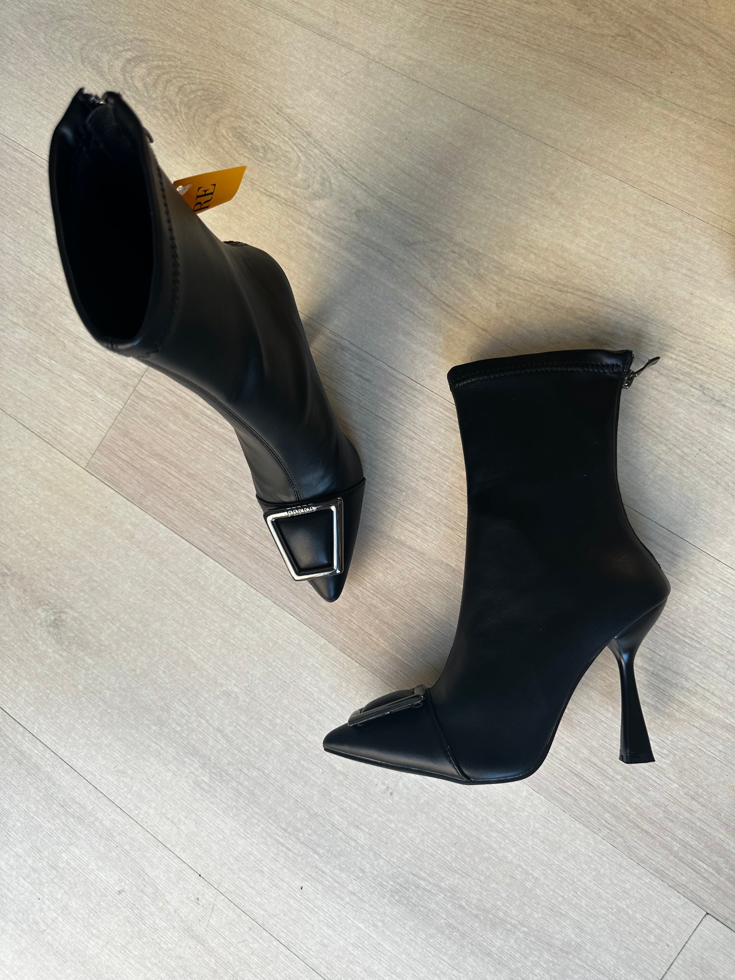 Stivaletto tacco Ferre
