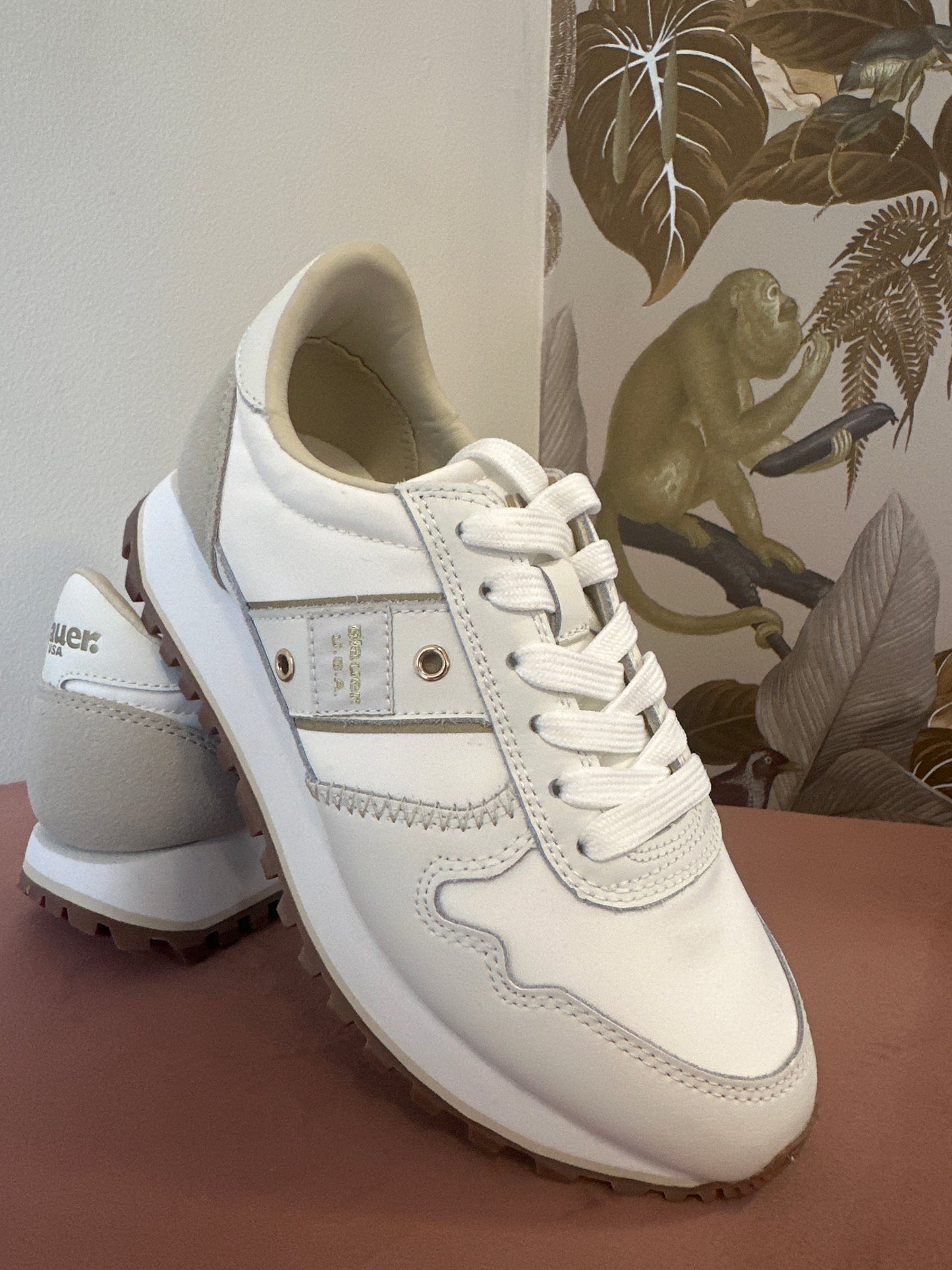 Sneakers White Blauer