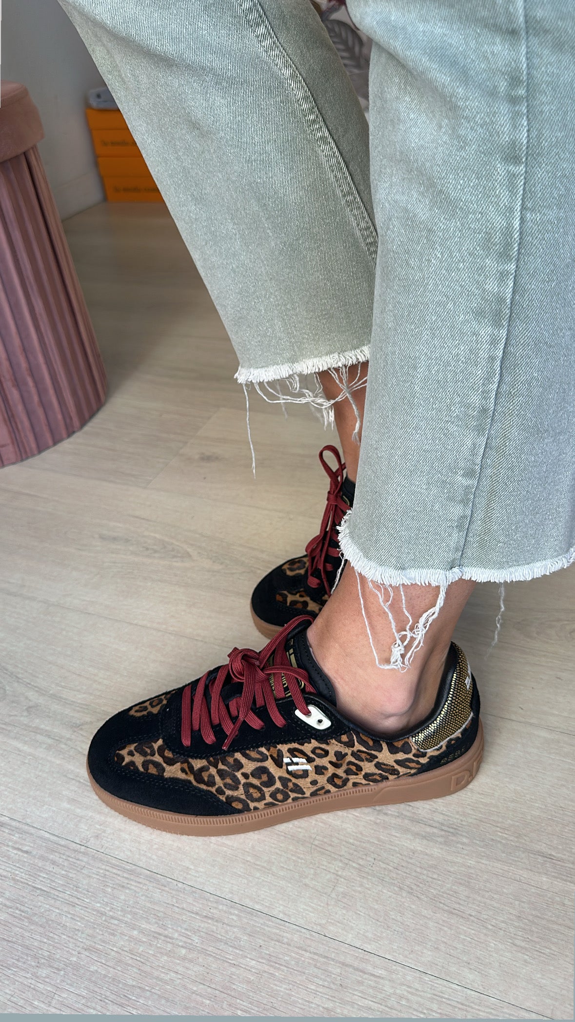 Sneakers rebel Leo