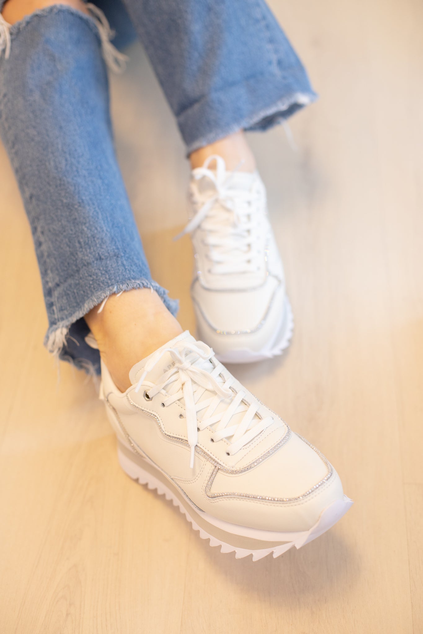 Sneakers Apepazza White