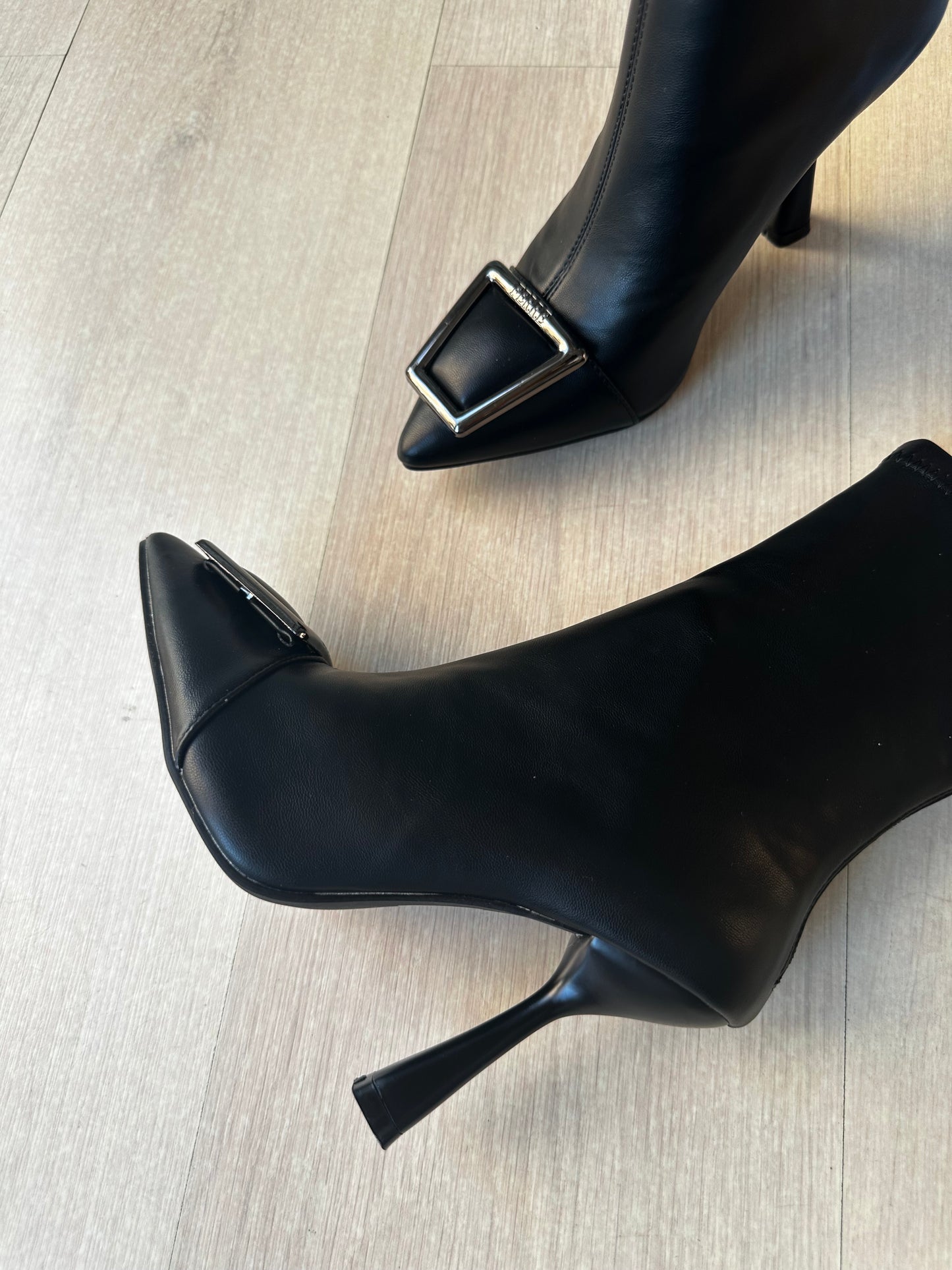 Stivaletto tacco Ferre