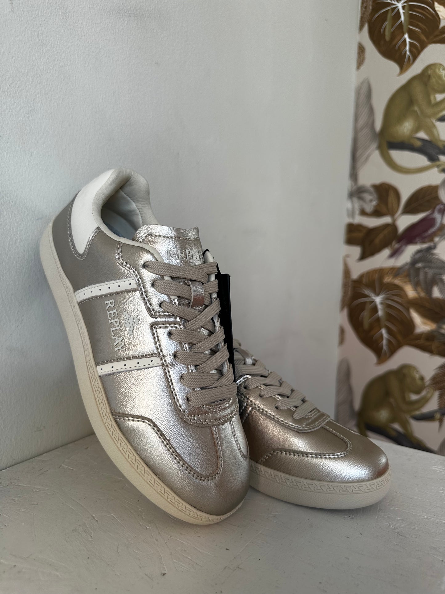 Sneakers platino replay