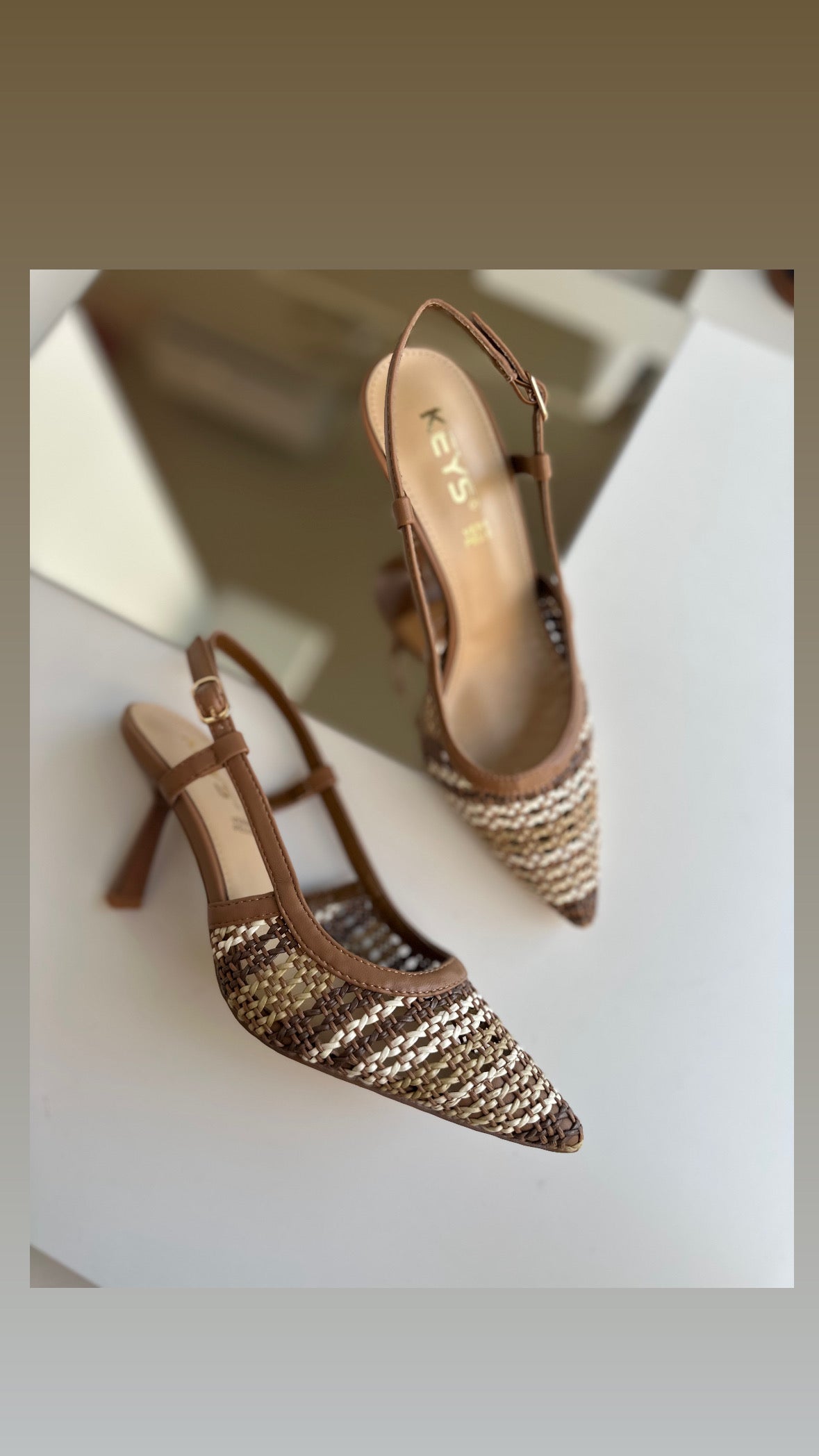 Tacco Grace Sand
