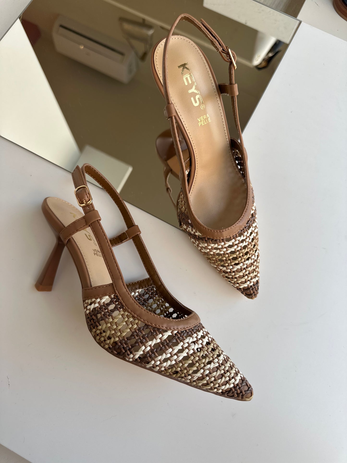 Tacco Grace Sand