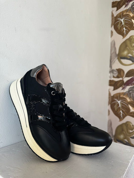 Sneakers Black Keys