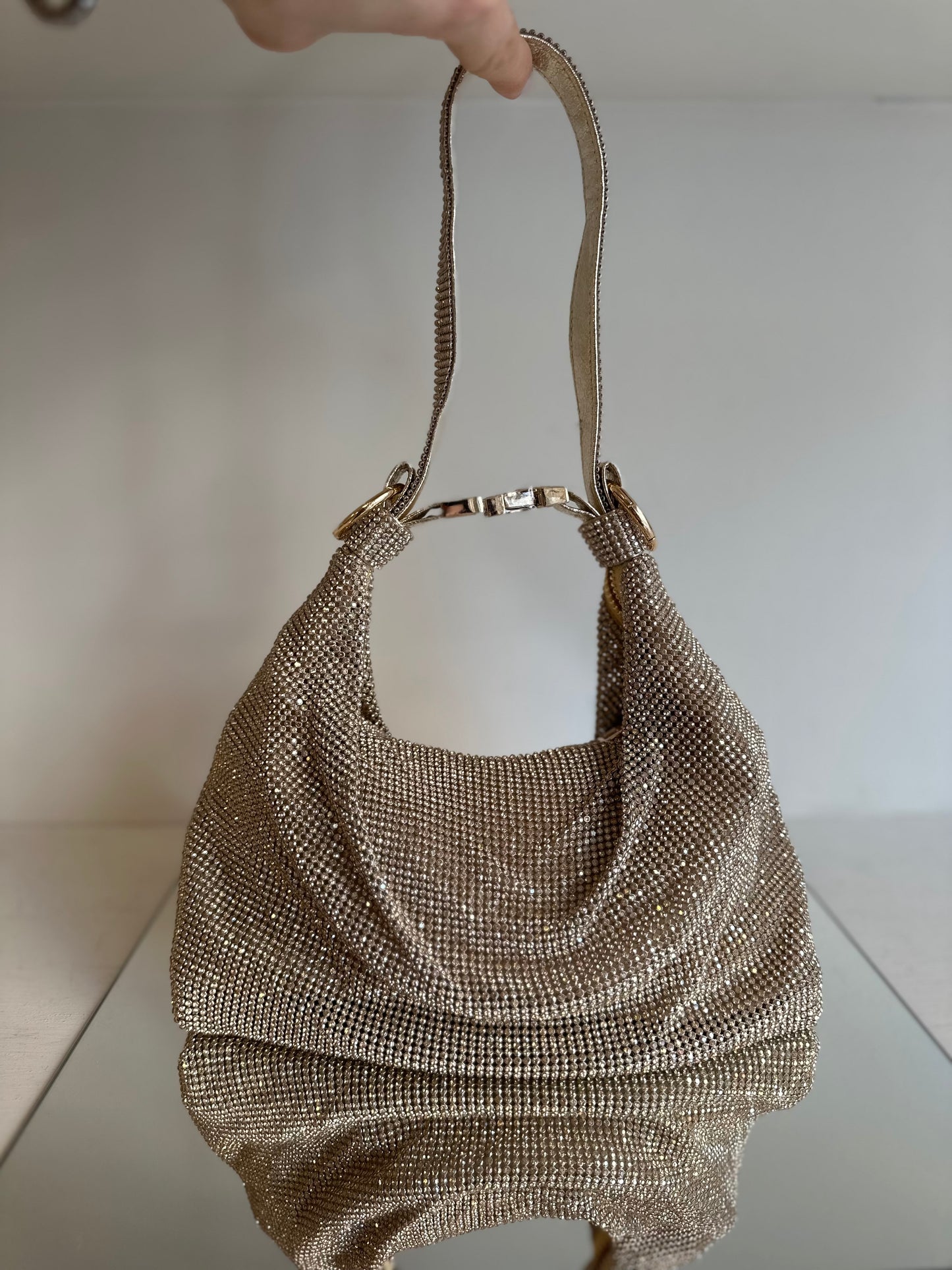 Borsa Shine