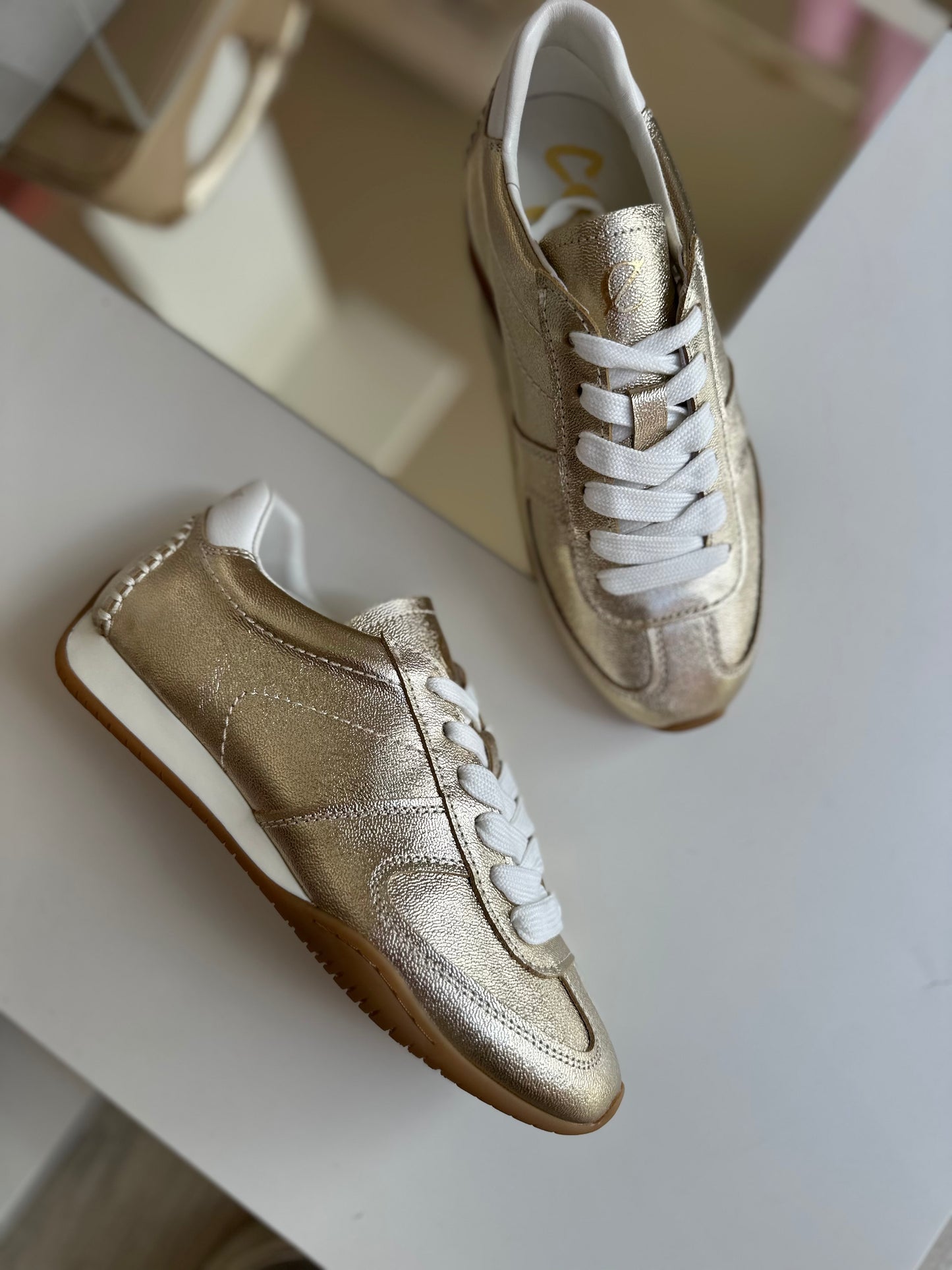 Sneakers gold CafèNoir