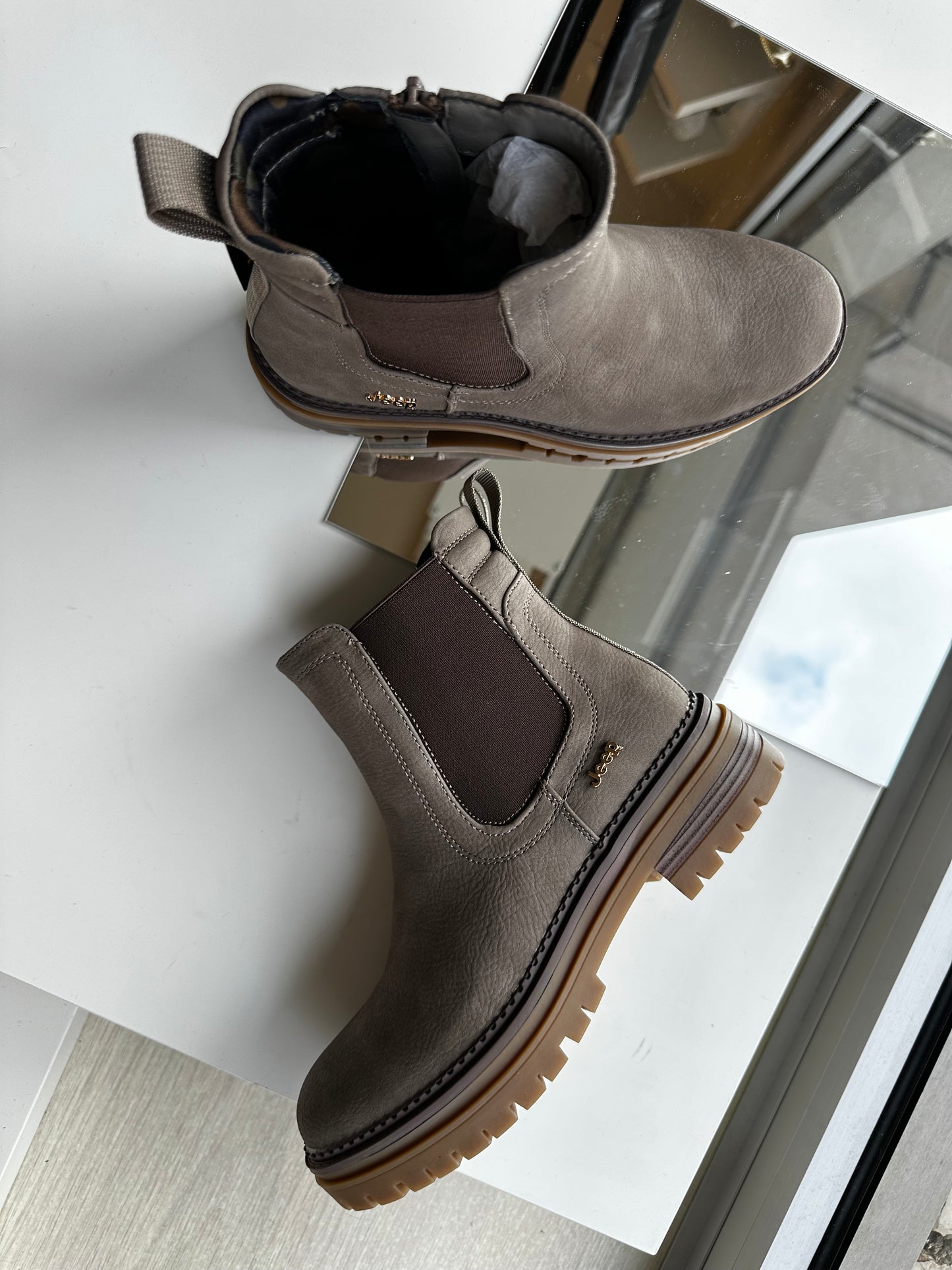 Stivaletti Jeep taupe