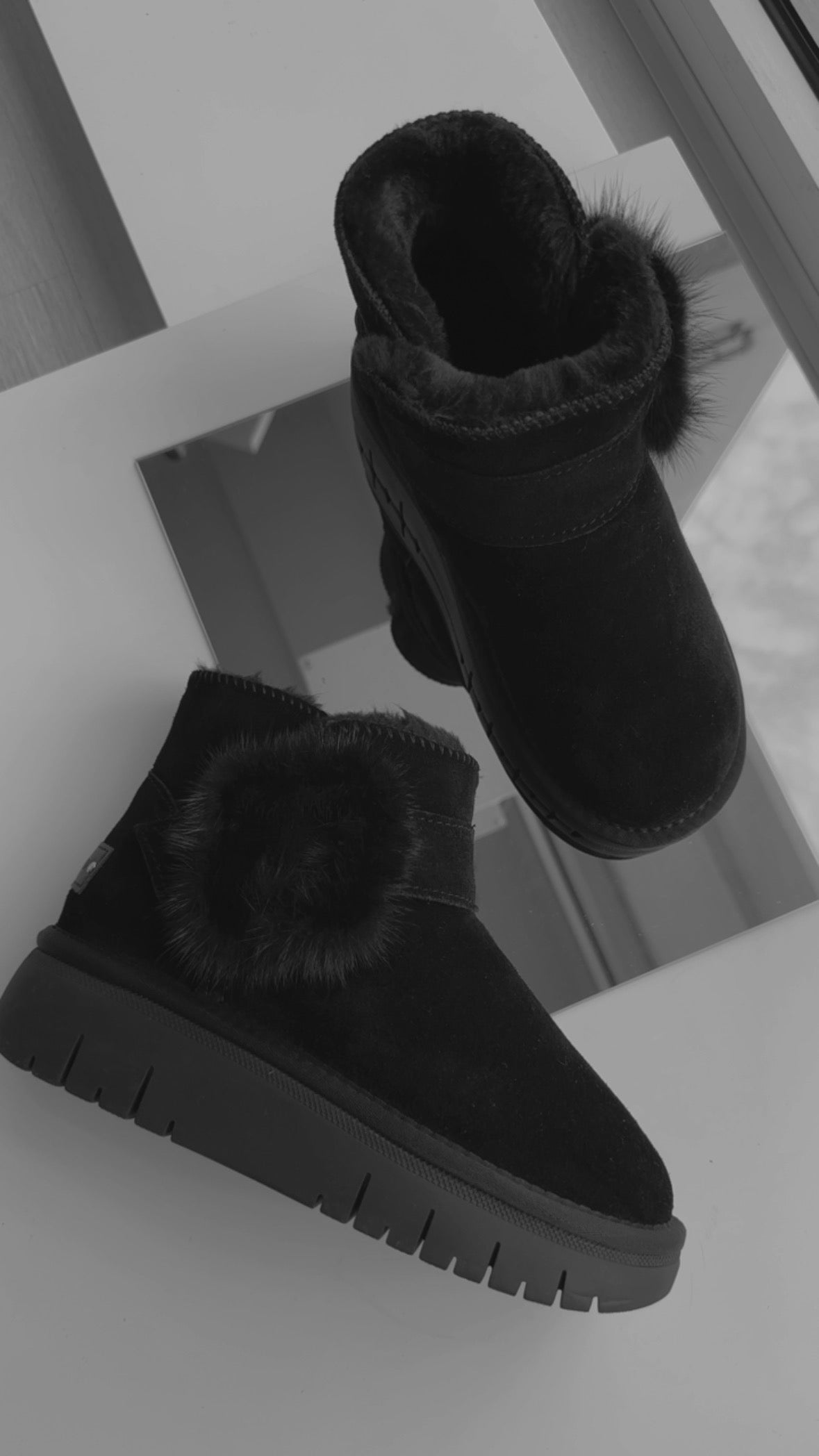 Boot fur pom pom