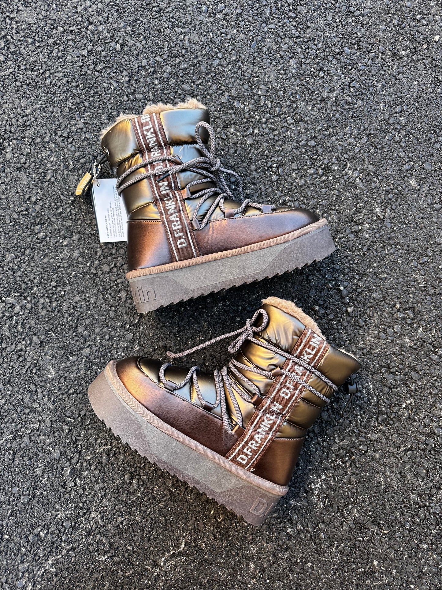 Nordic Bomb bronze
