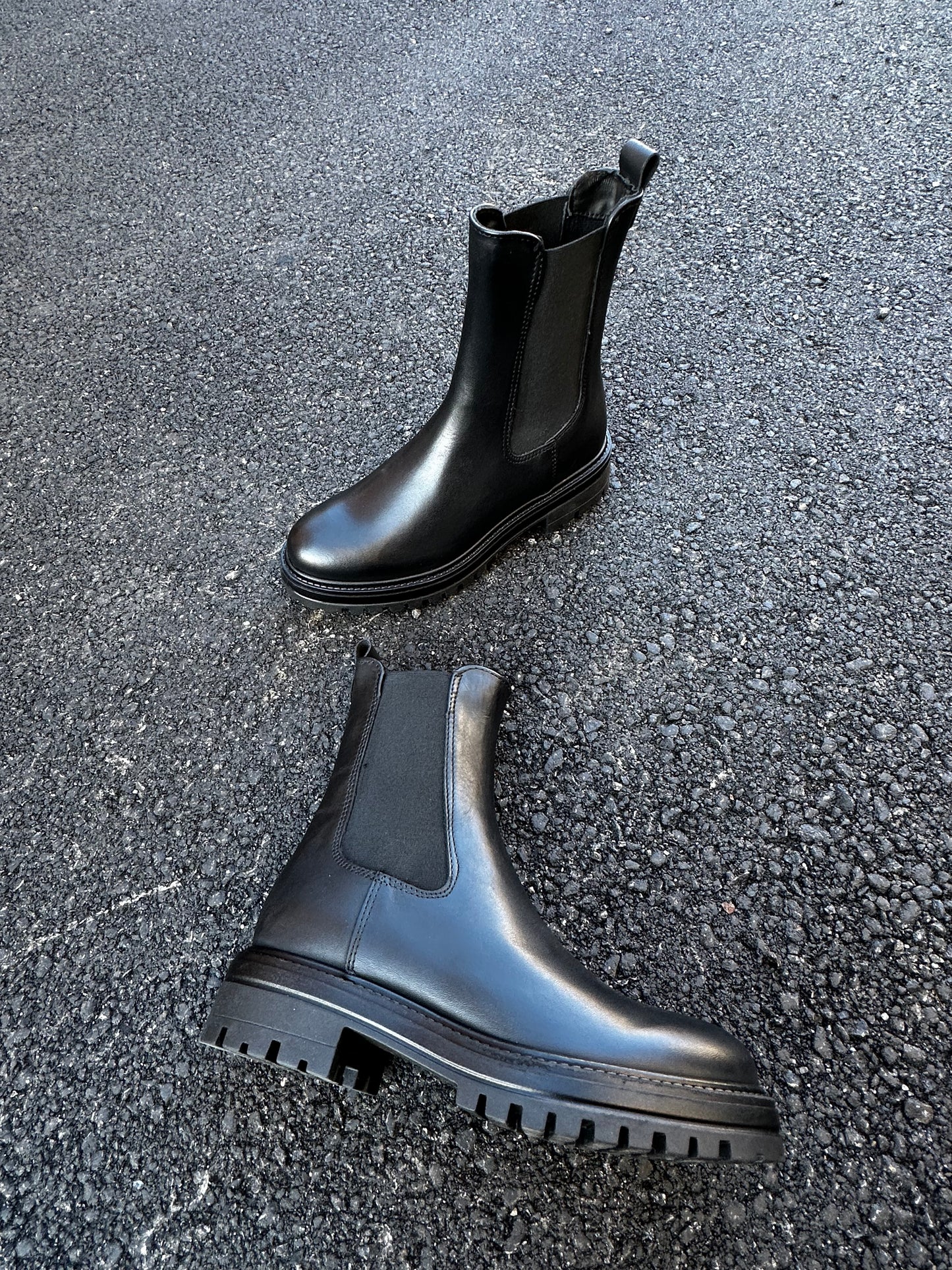 Combat boot