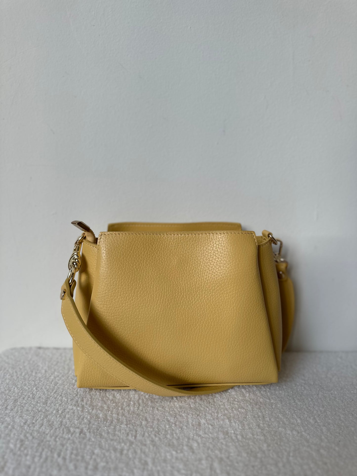 Borsa Giada